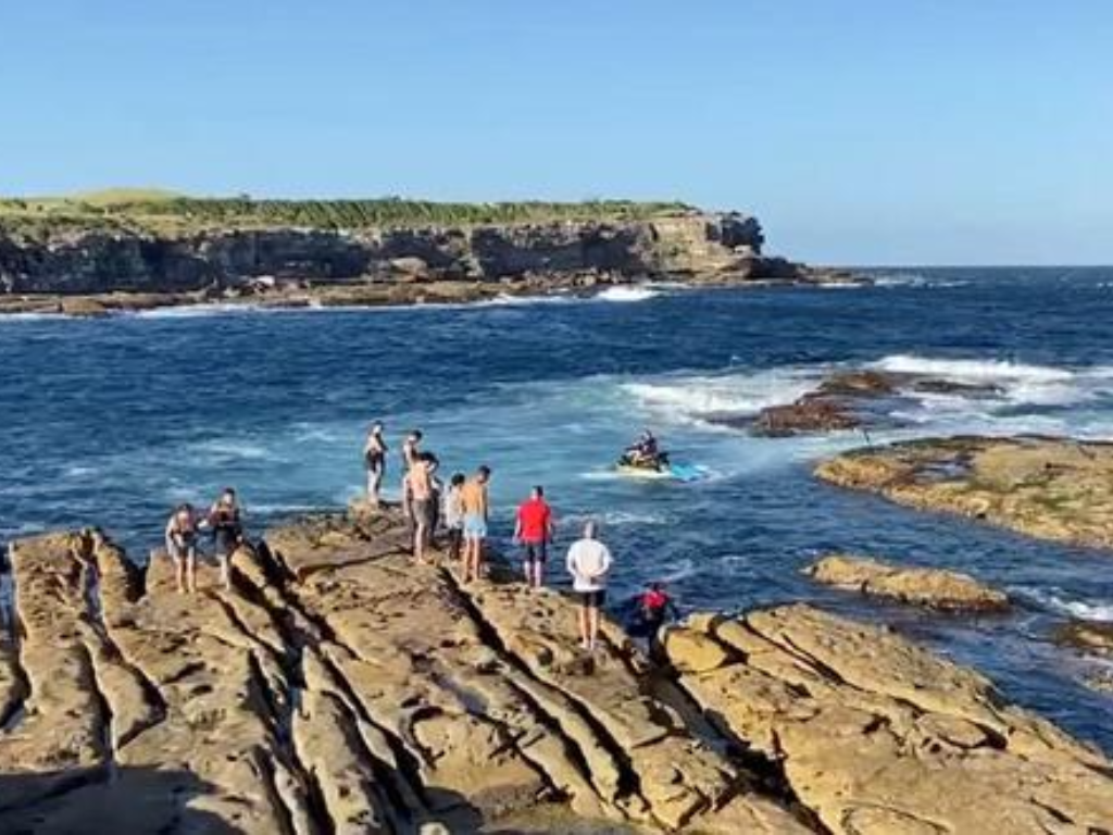 Tragedia en Sidney nadador fue devorado por un tiburón blanco