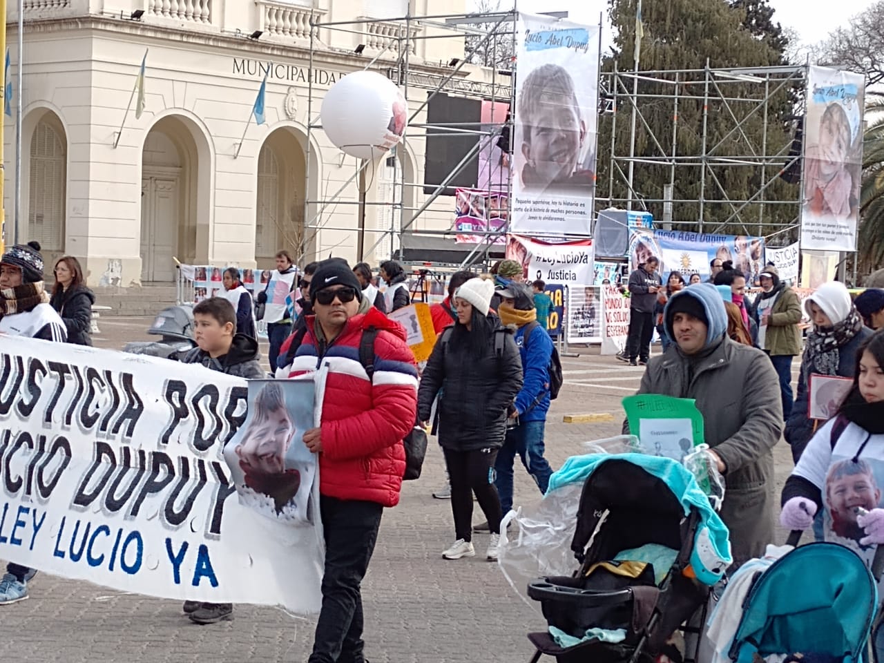 Comenzó la marcha para pedir Justicia por Lucio lareforma ar