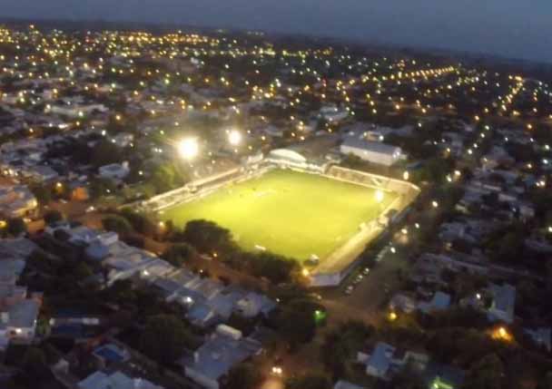 Muestra Aniversario del club Ferro Carril Oeste en el Museo Regional Maracó