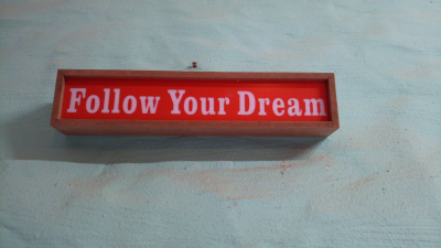 Adornos carteles con led follow your dream