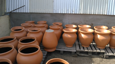 Maceta cemento rojo 147