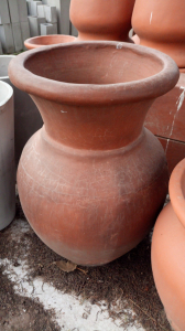 Maceta cemento rojo copon grande 