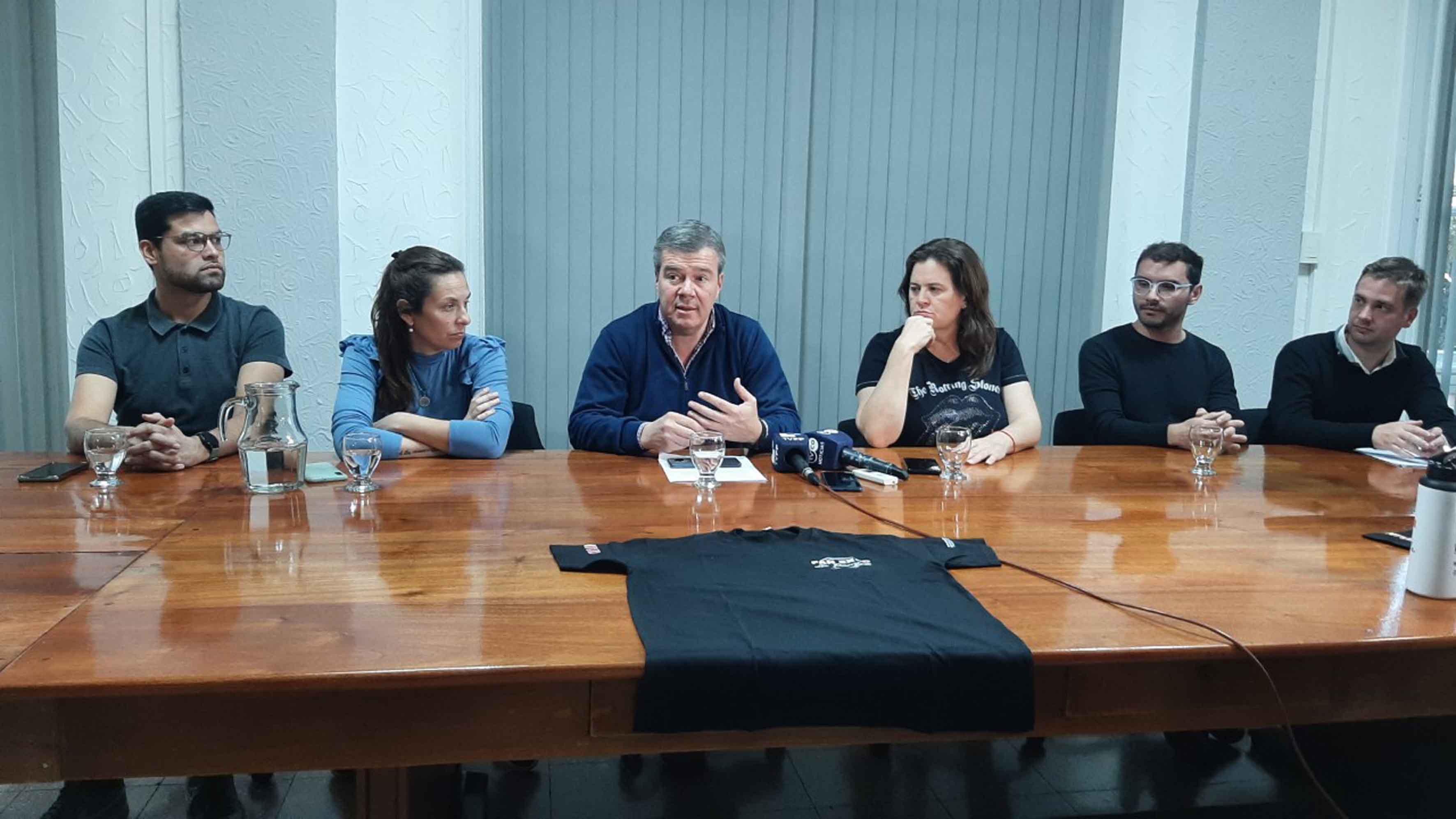 El anuncio se brindó ayer por la tarde en la sala de reuniones, ubicada en la planta alta del Palacio Municipal.
