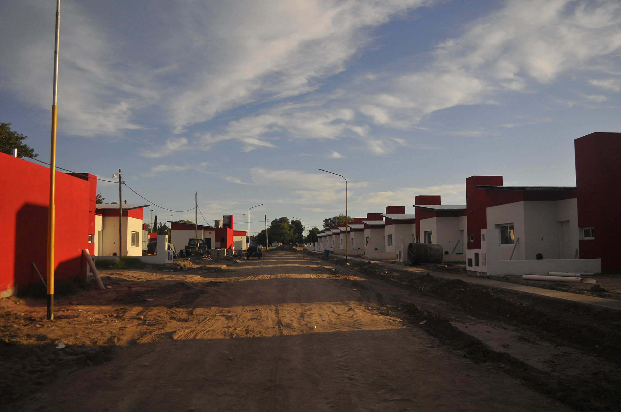Más de cien familias piquenses cumplirán el sueño de la casa propia.