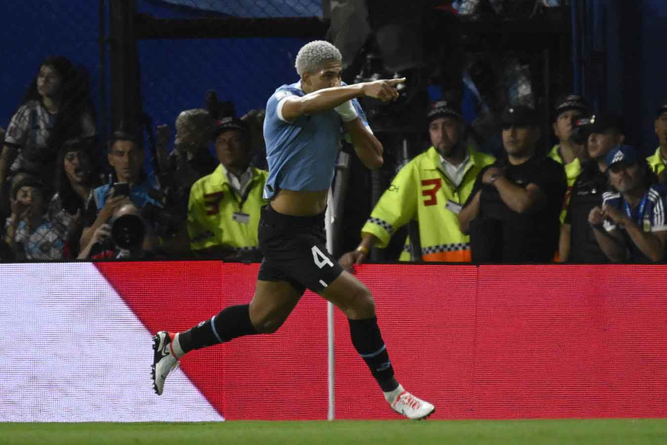 Batacazo en la Bombonera: Argentina cayó ante Uruguay y perdió el