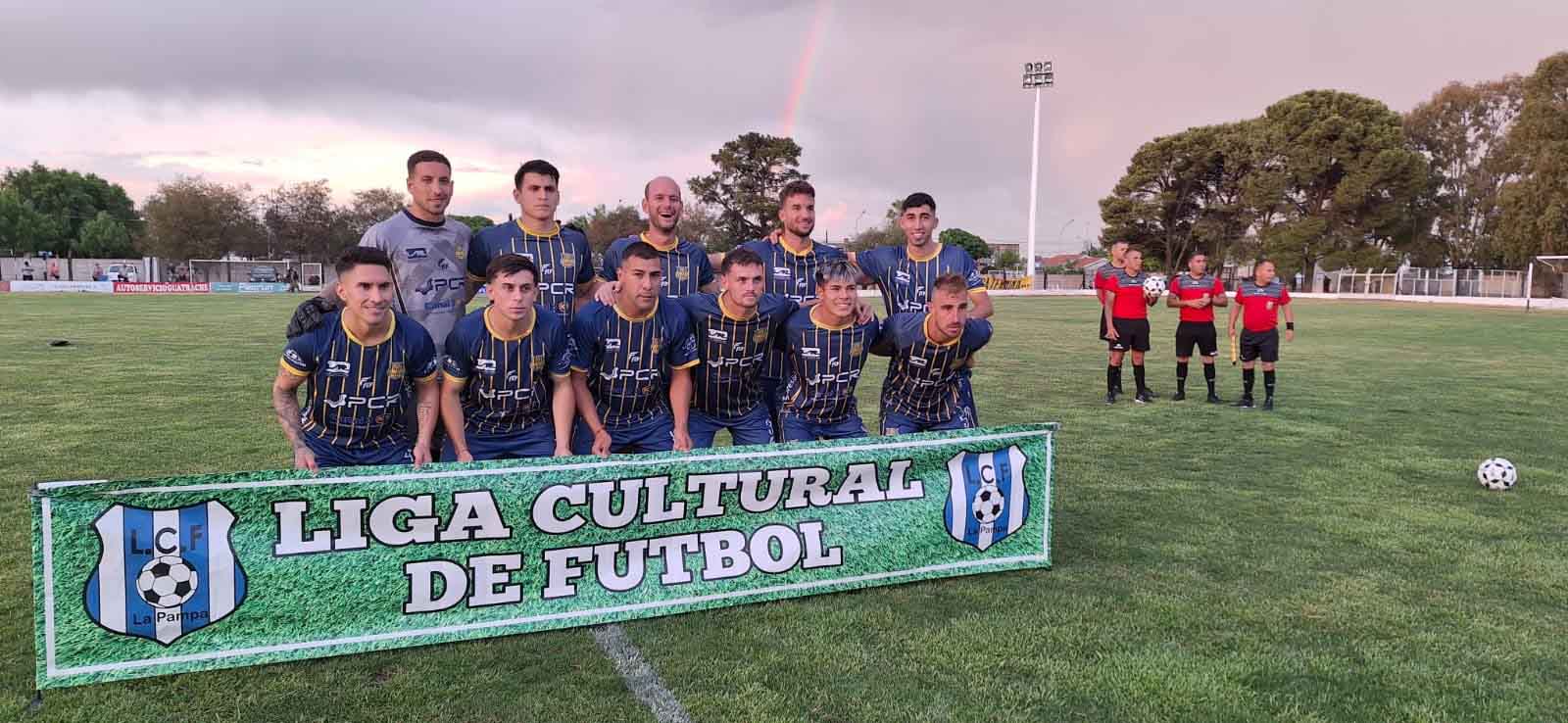 La formación del “Auriazul”, que finalizó su temporada liguista con 23 victorias, 1 empate y 2 derrotas.
