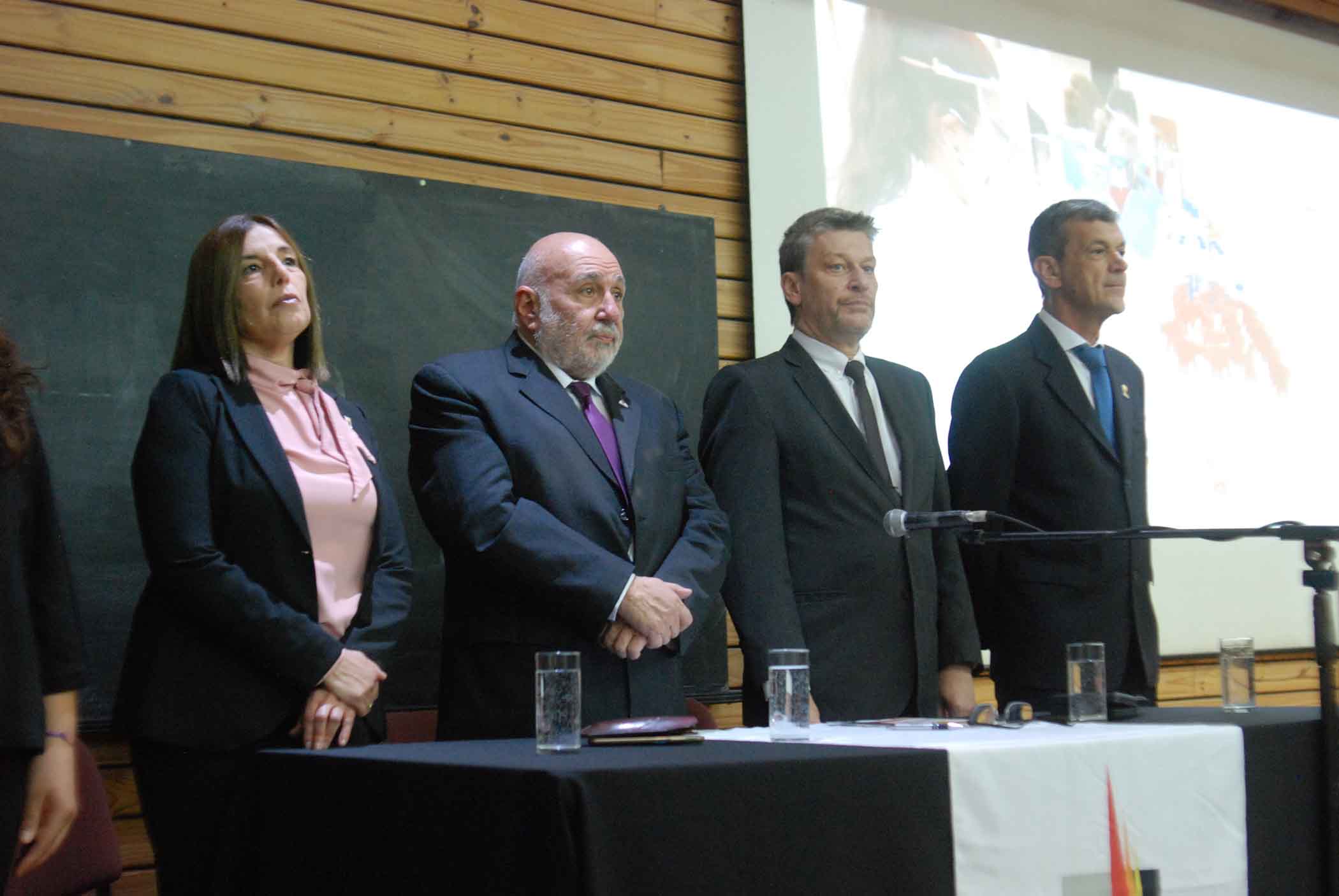 Zucchini, Ferrán, Alpa y Mandrile durante el evento institucional.