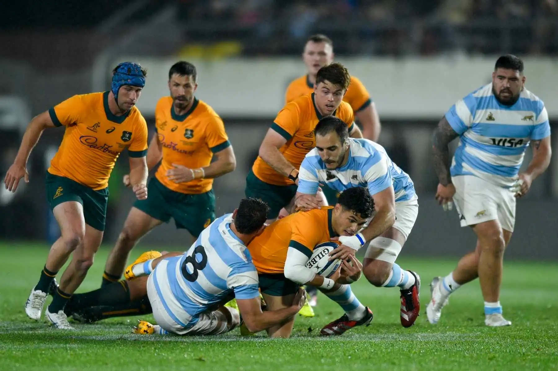 Los Pumas perdieron ante Australia sobre el cierre.
