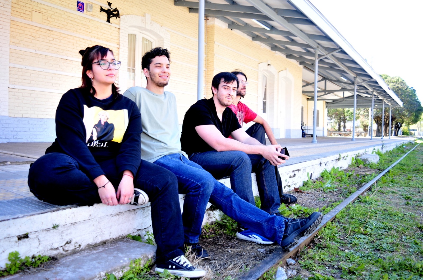 Integrantes del grupo “Cardos Creativos”.