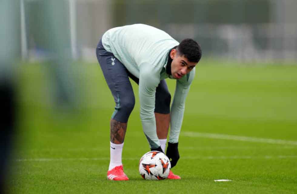 El defensor argentino no juega desde diciembre del año pasado.