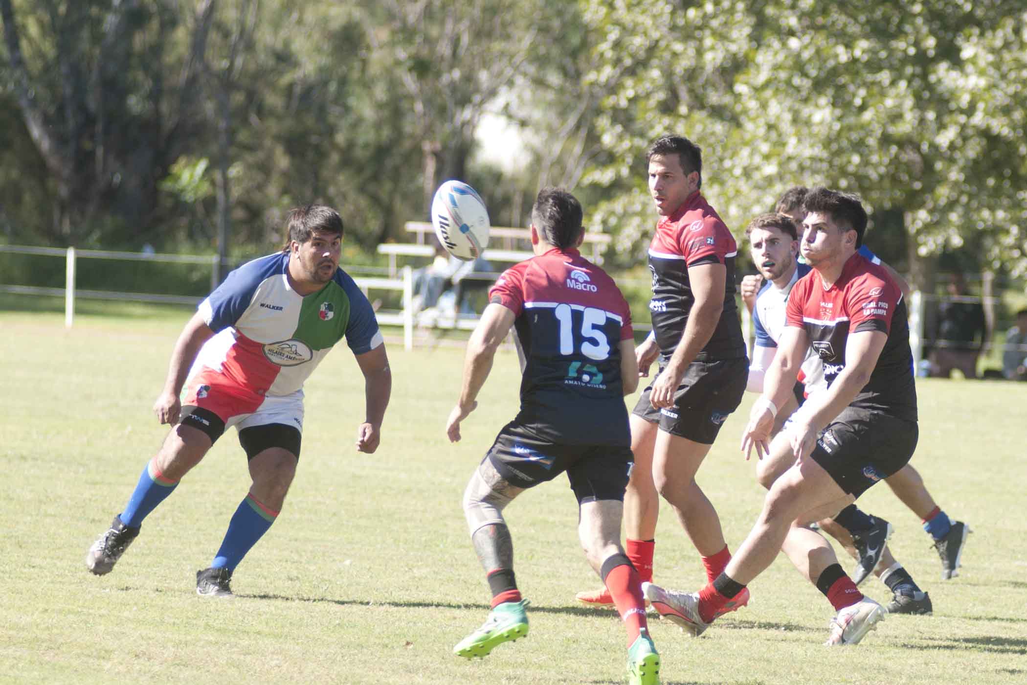Pico RC derrotó a Mapuche en el inicio del torneo de la UROBA.