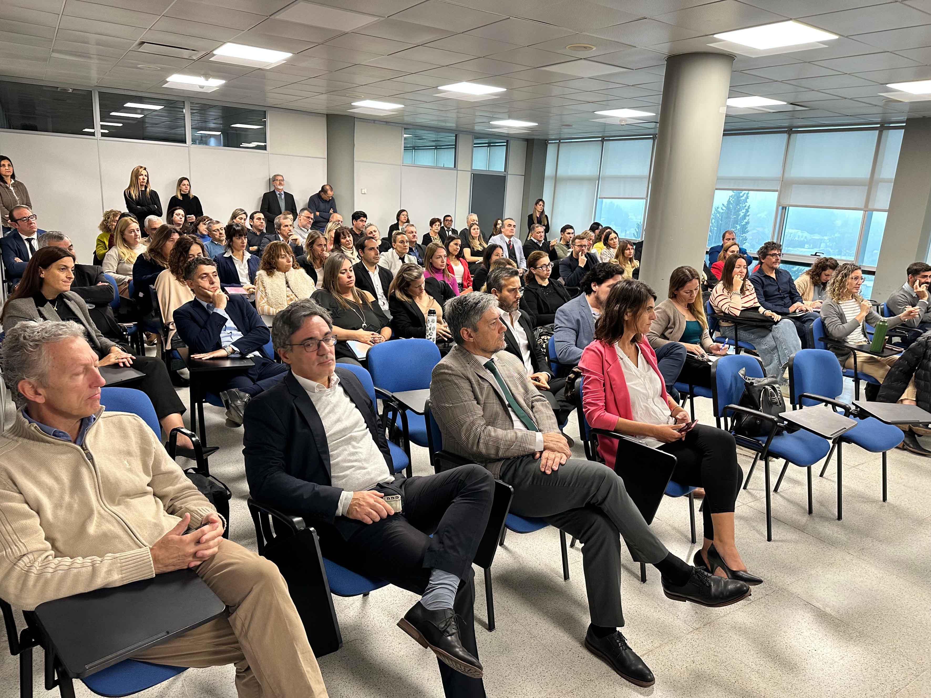 La jornada fue presencial y estuvo destinada a magistrados y funcionarios judiciales.