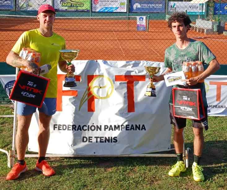 Scelso y Pavolini tras la final, ganada en dos sets por el primero.