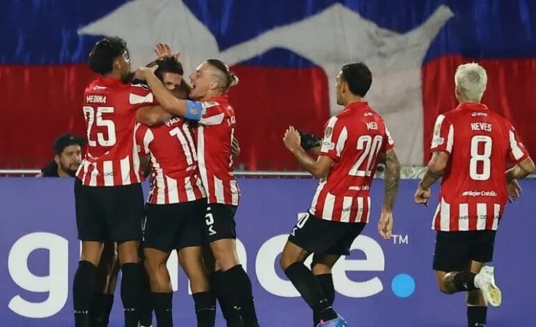 El "Pincha" festejó en la noche trasandina.