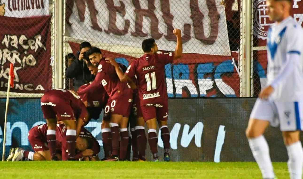 El Granate ganó y sigue en carrera en la Copa Argentina.