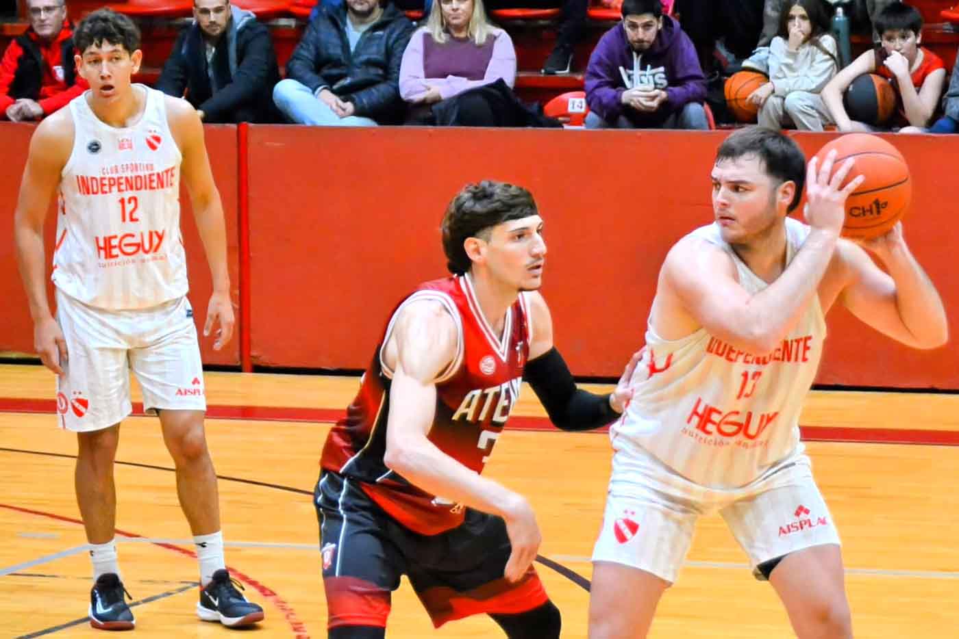 El “Rojo” se trajo un gran triunfo en apretado final en La Plata, ahora tiene la chance de definir hoy en el Gigante.