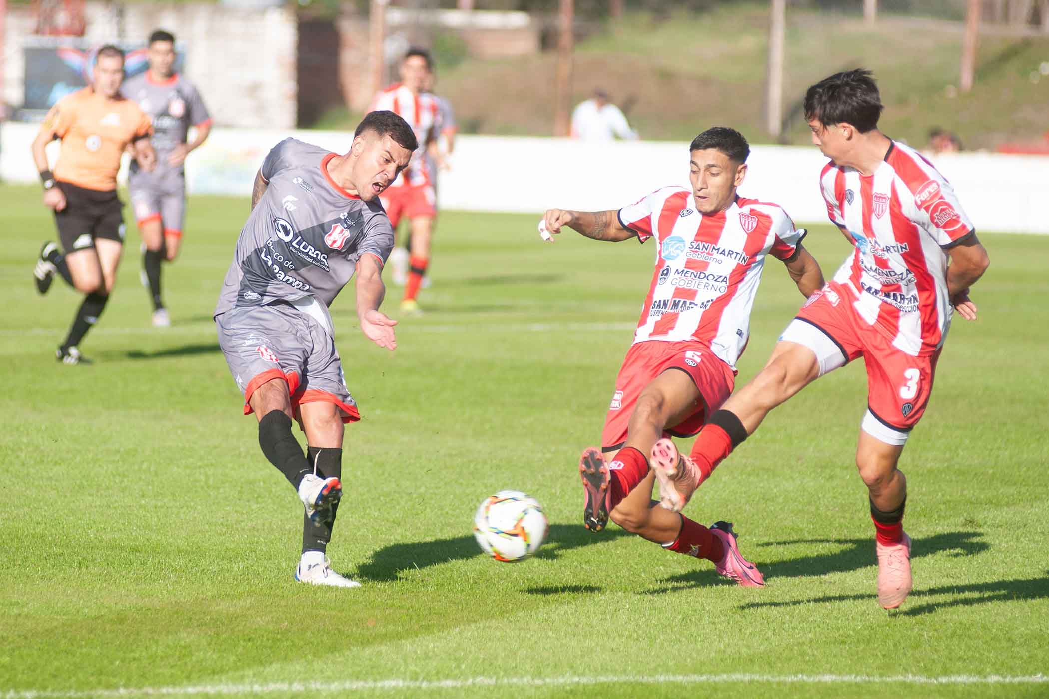 El Albirrojo consiguió un triunfo muy importante sobre San Martín.