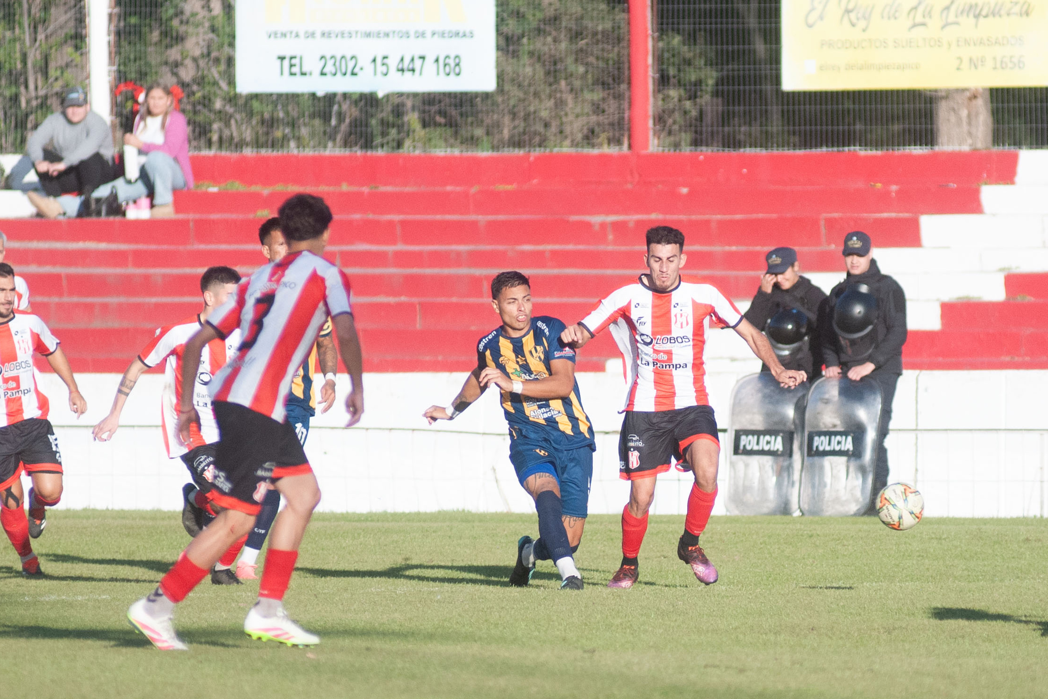 Costa derrotó a All Boys para su primer triunfo en el torneo.