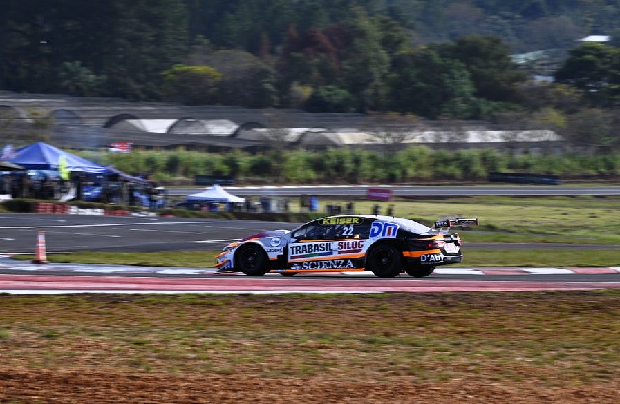 El Toyota de Fritzler tuvo un fin de semana perfecto en el circuito misionero.
