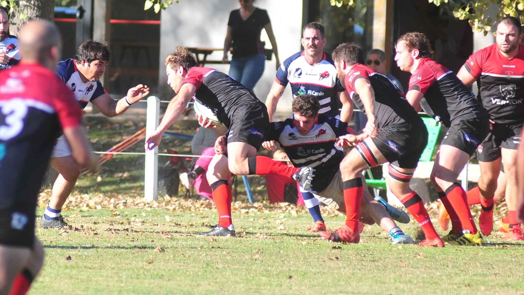 Los piquenses ganaron en las dos categorías ante Miuras en Junín.