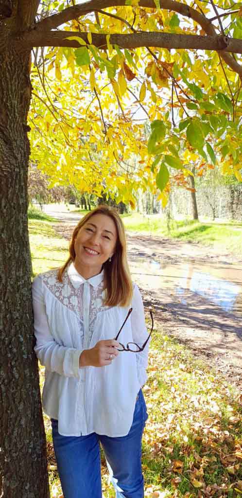 Laura Elena Carnovale, poeta pampeana.