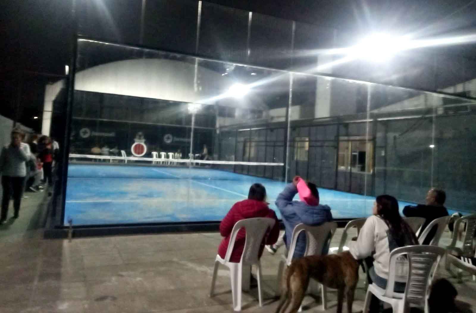 La cancha de padel de Recreativo.