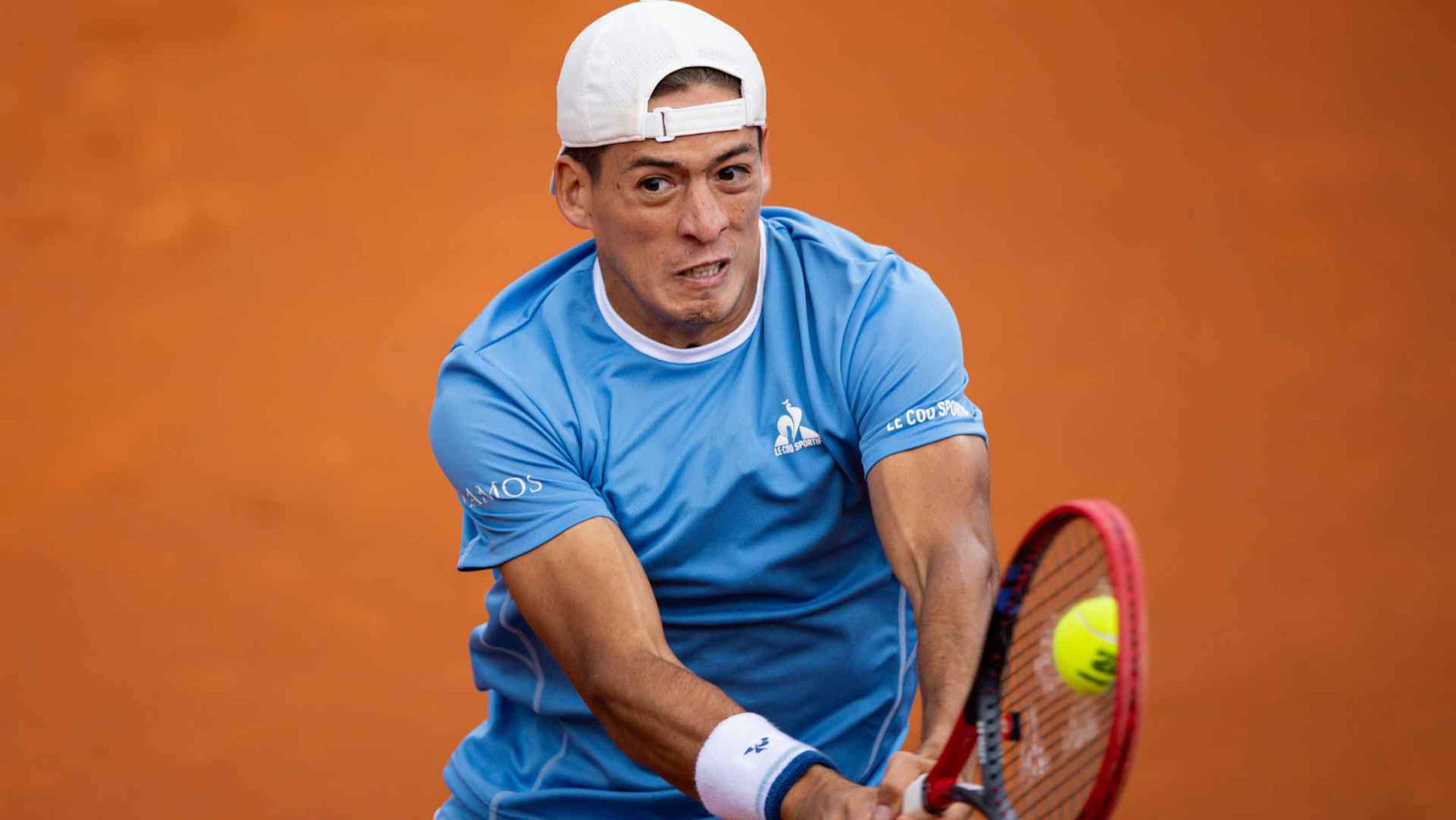 Báez sufrió en Bastad para terminar su racha de derrotas.