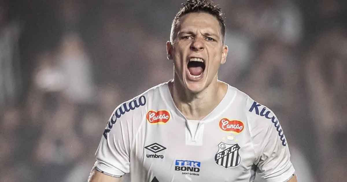 El oriundo de Winifreda llega desde el Santos brasileño. Será su quinto equipo en el país.