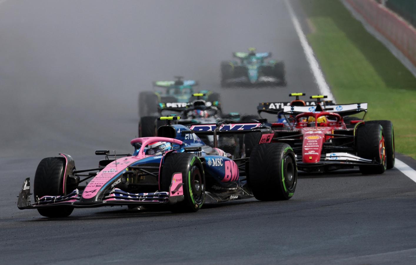 Colapinto largó desde el 15 lugar de la grilla pero no pudo destacarse.