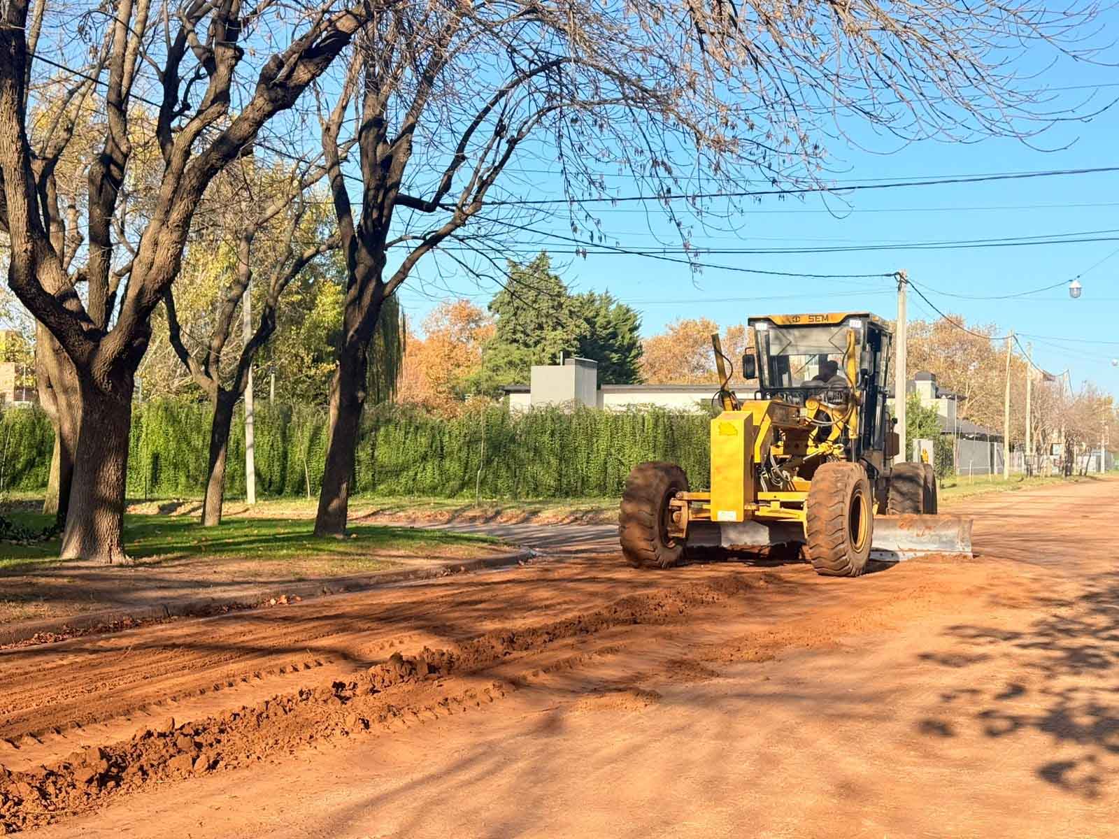 En algunos sectores se utiliza maquinaria pesada.