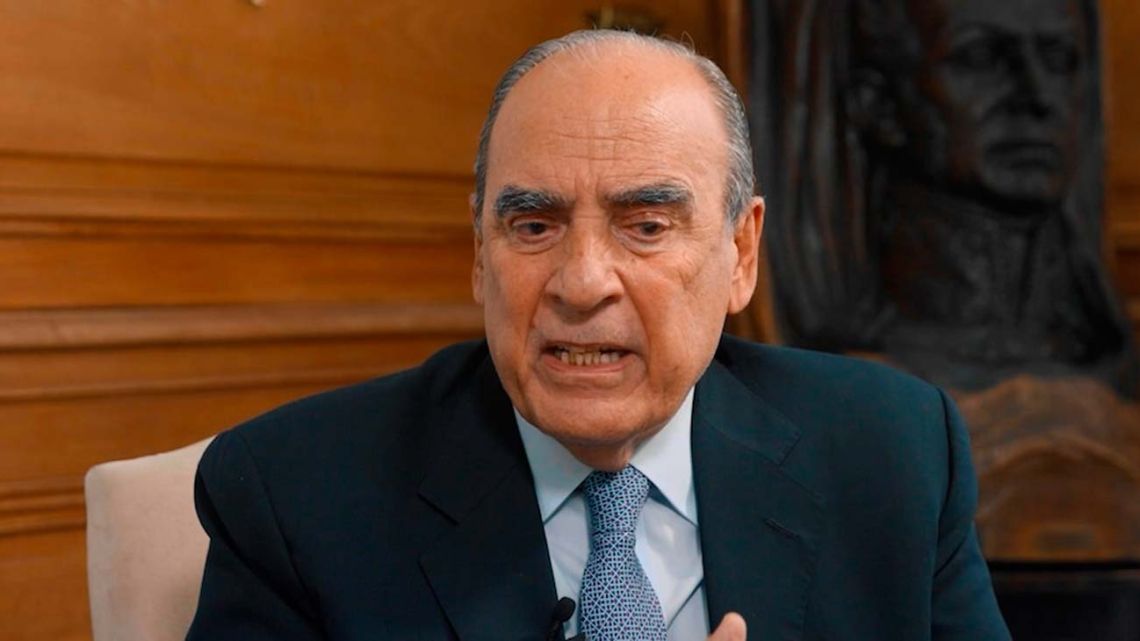 El jefe de Gabinete atribuyó a una movida política las denuncias por corrupción contra Karina Milei, Eduardo “Lule” Menem y Diego Spagnuolo