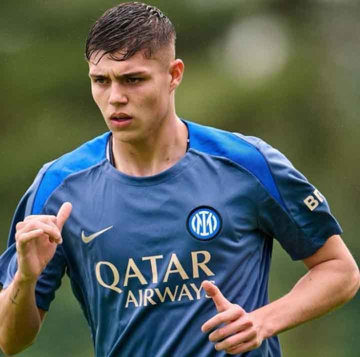 Lo que parecía hecho se va diluyendo, Tomy Palacios no iría a Santos y se quedaría en otro club del fútbol italiano.