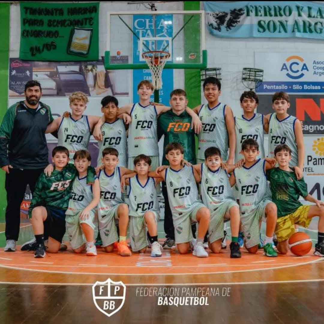 Los pibes de Ferro ante un lindo desafío basquetbolístico.