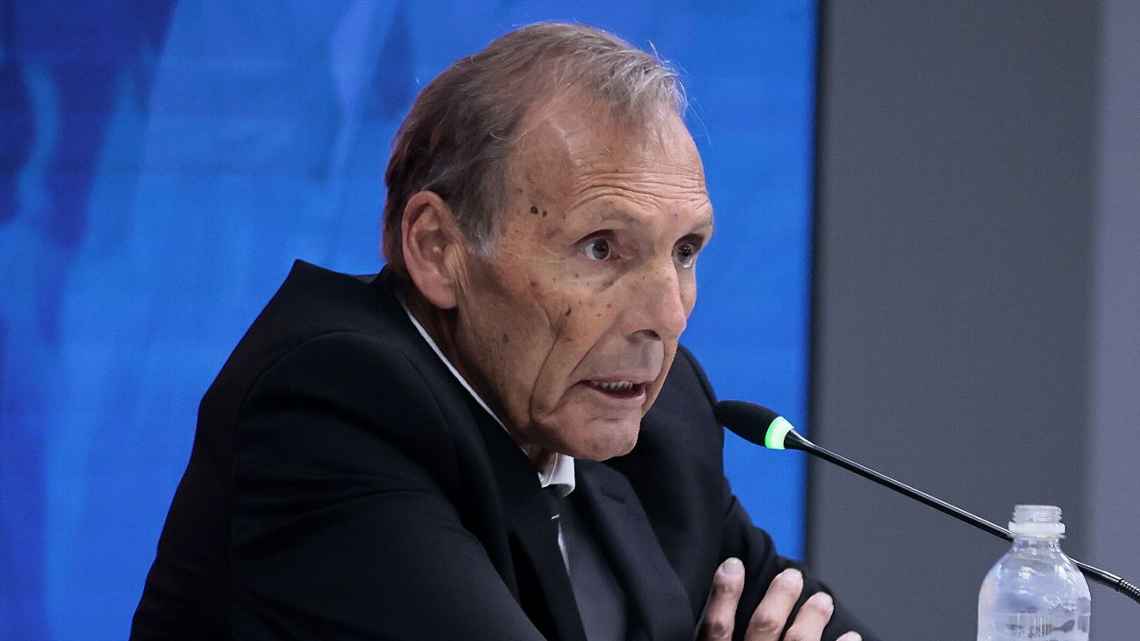 Una infección urinaria obligó a internar al entrenador xeneize.