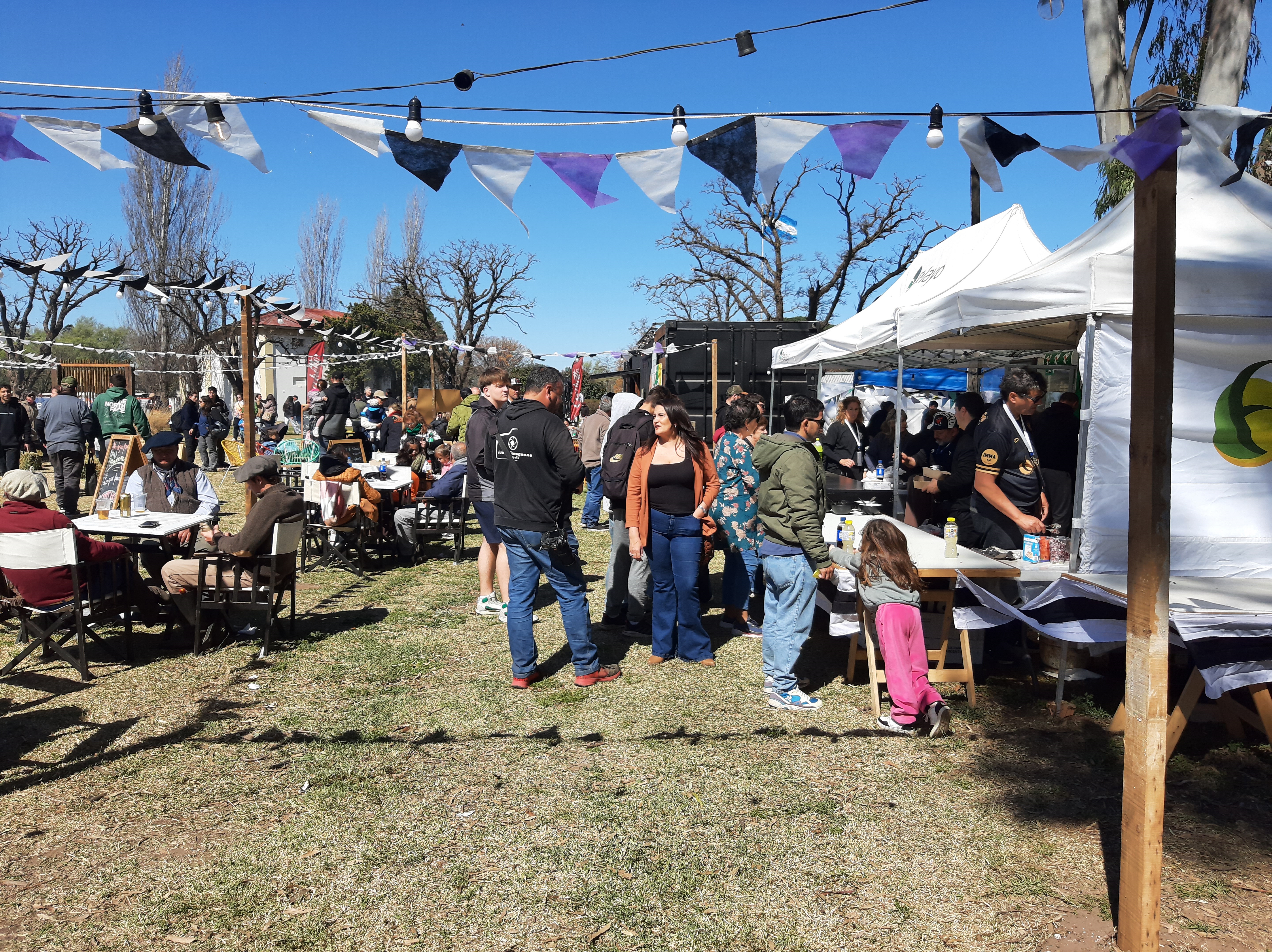 Las cantinas registraron una amplia demanda durante el fin de semana.