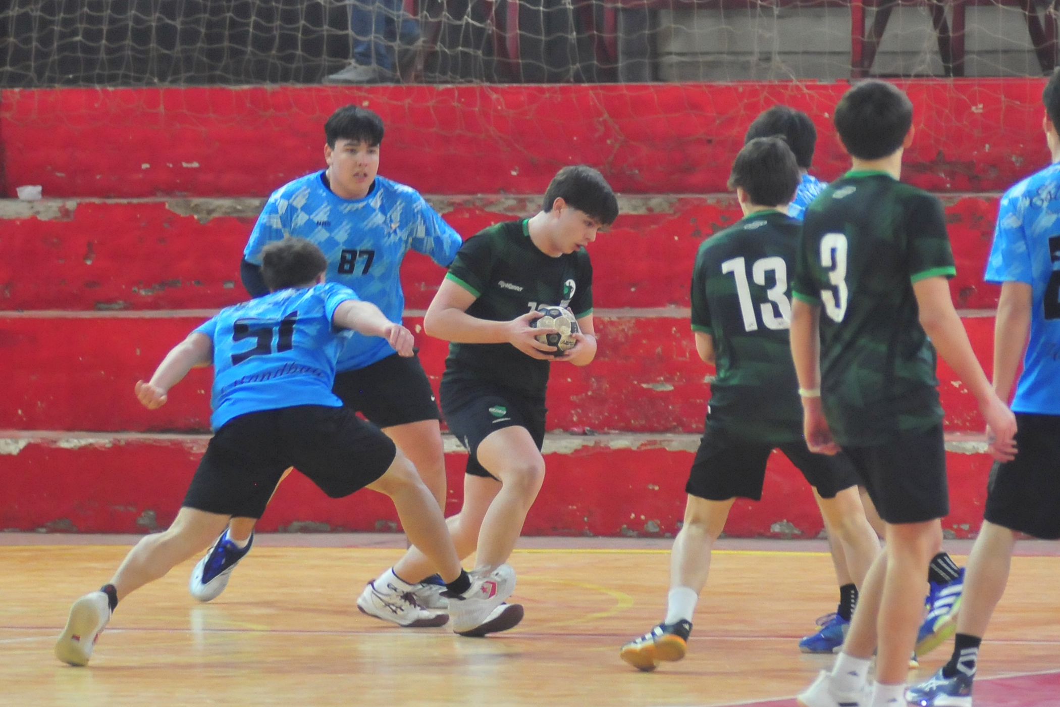 La actividad sabatina de la APaBal estará en Independiente.