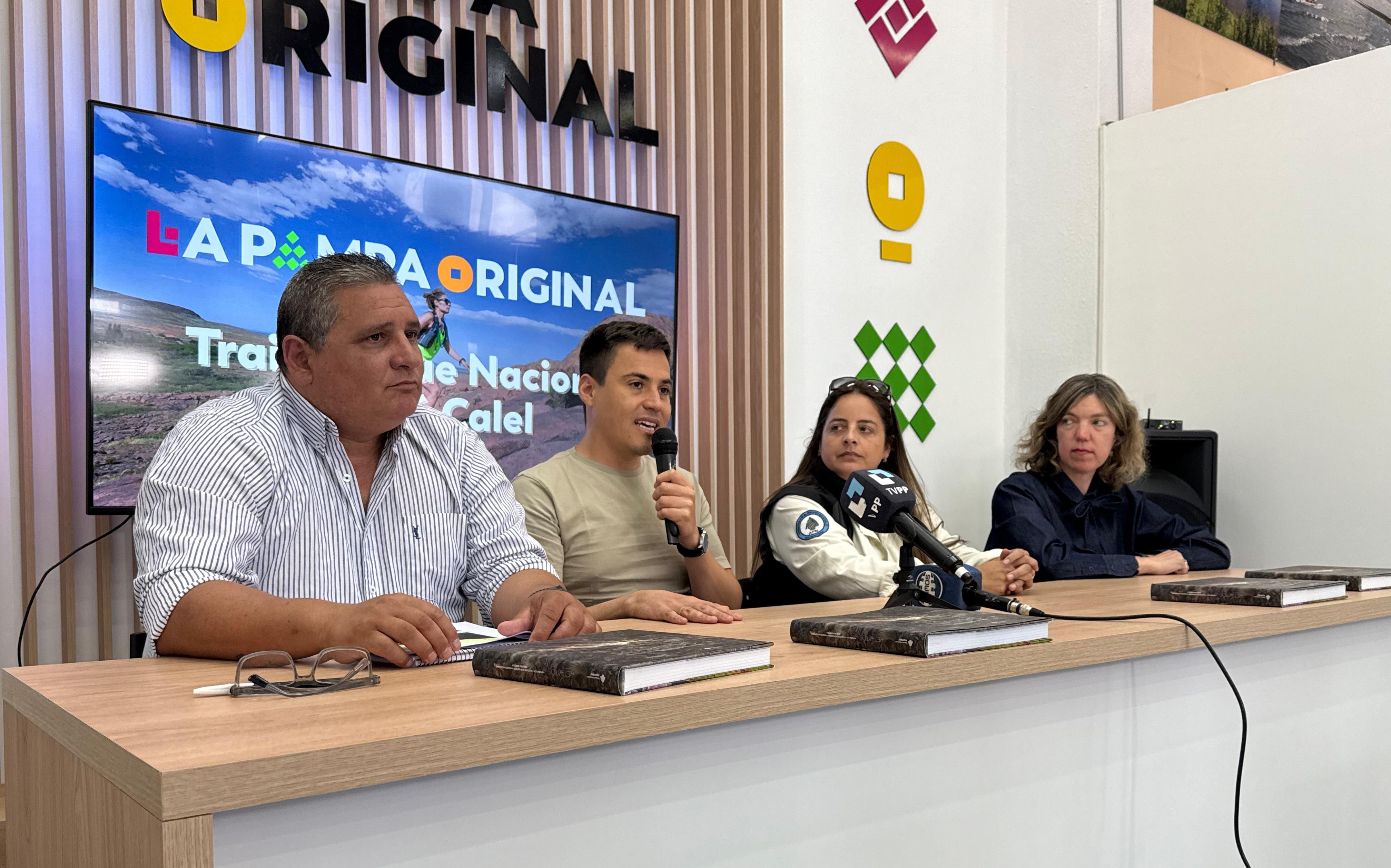 El anuncio se realizó en dependencias de la Secretaría provincial de Turismo.