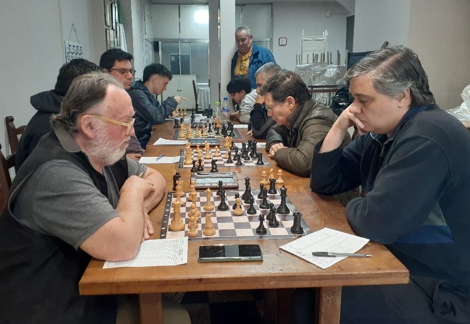 Cavilla (blancas) y Lanfranco (negras), en una de las partidas realizadas.