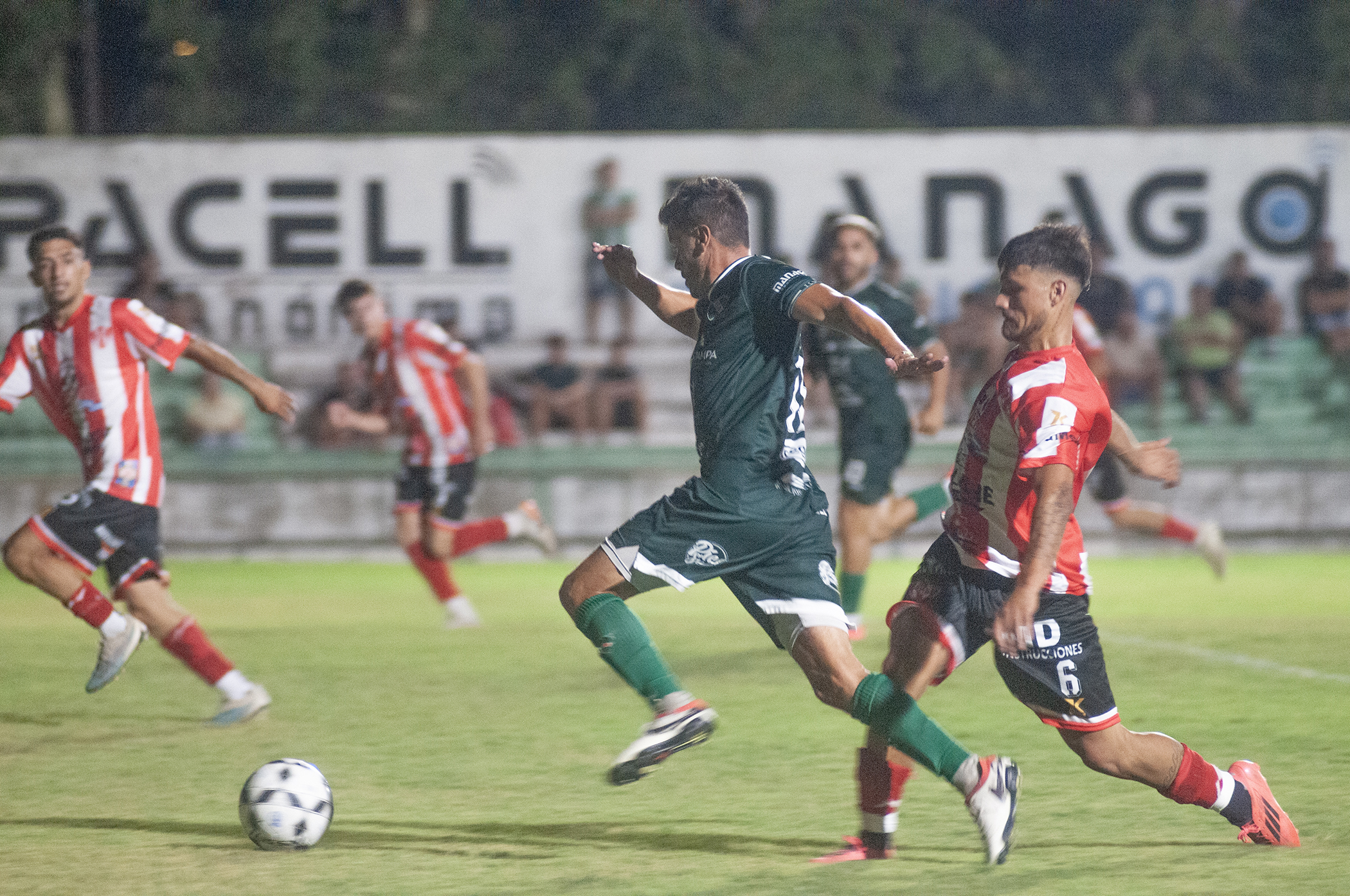 Ferro sacó una ventaja importante en la ida.