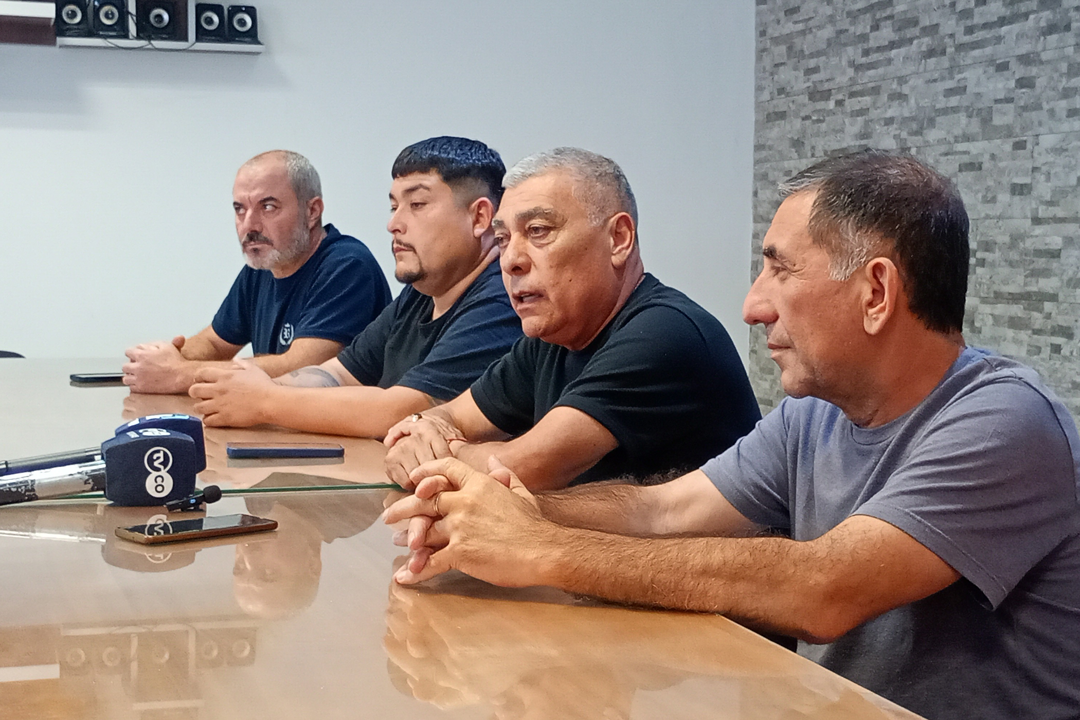 Referentes del Sindicato de la Carne brindaron una conferencia de prensa.