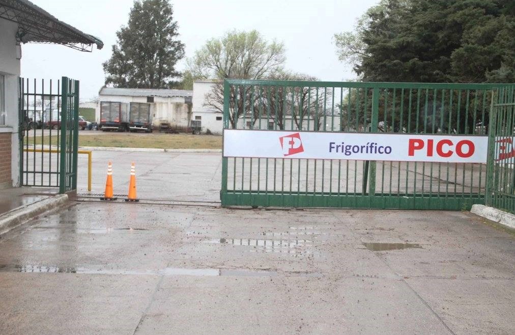 La empresa informó que siguen avanzando conversaciones con un grupo europeo.