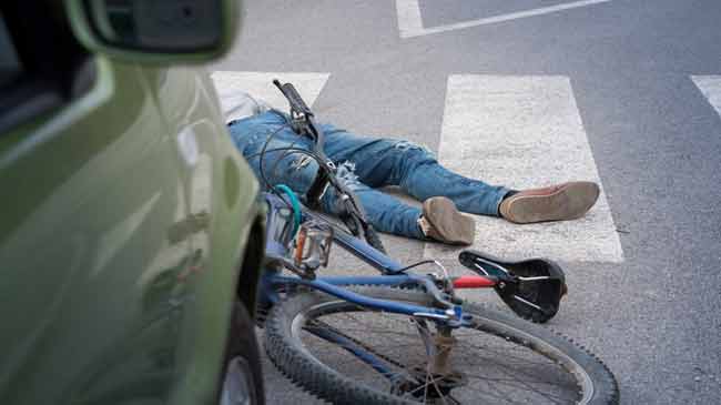 Dos ciclistas sufrieron lesiones de distinta consideración.