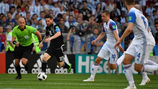 Messi, en acción ante Islandia en 2018. Ese día marró un penal.