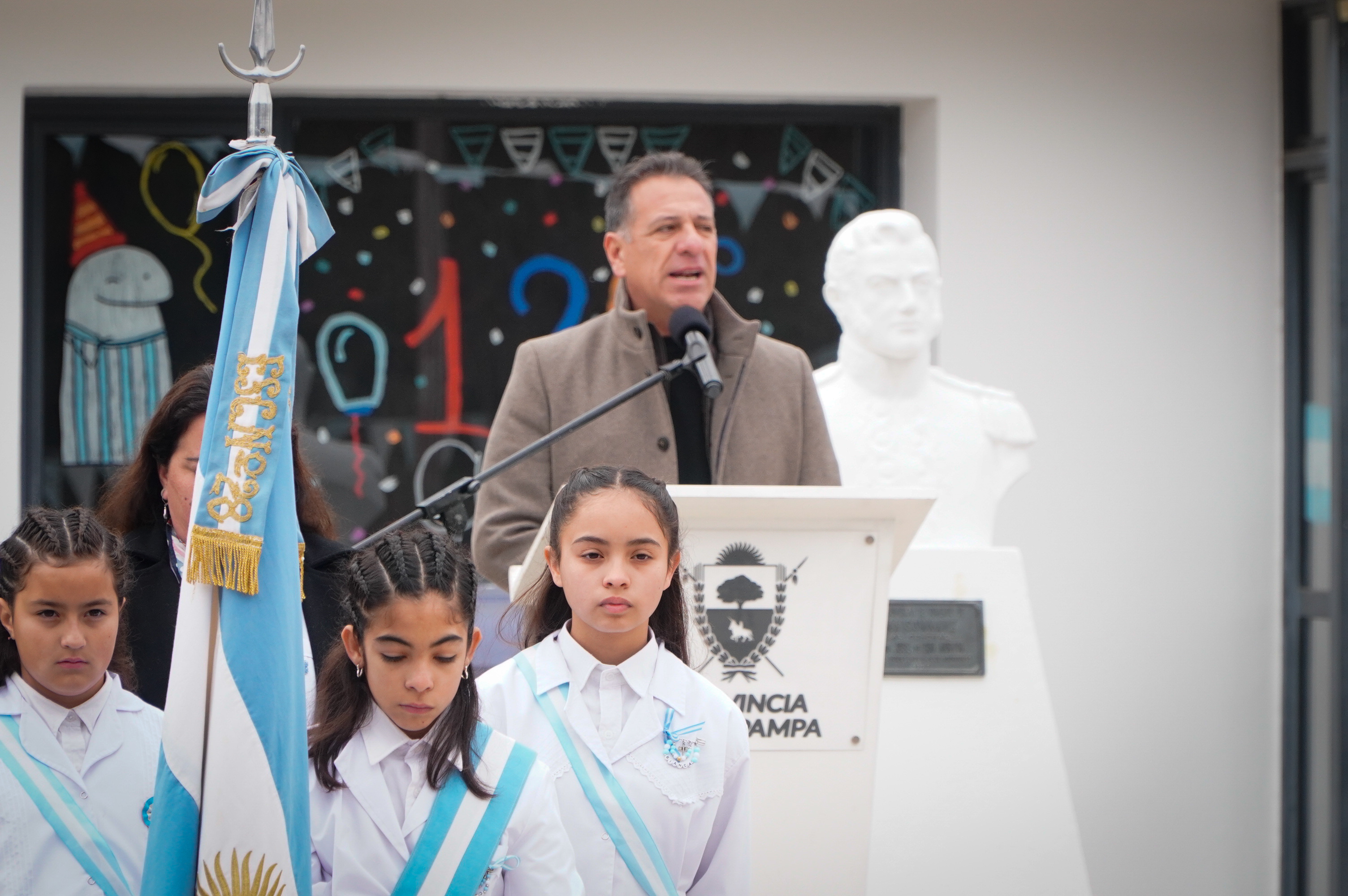 El ministro Pascual Fernández representó al Gobierno provincial.