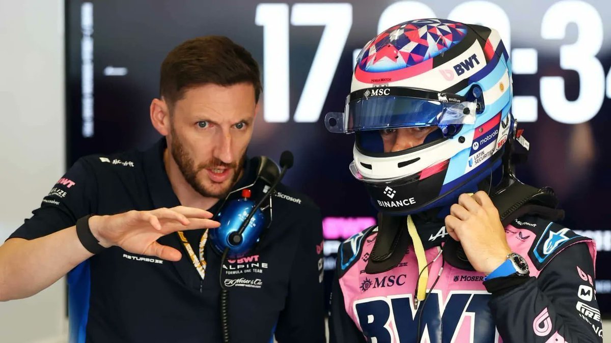 Franco, previo a salir a la prueba en pista.