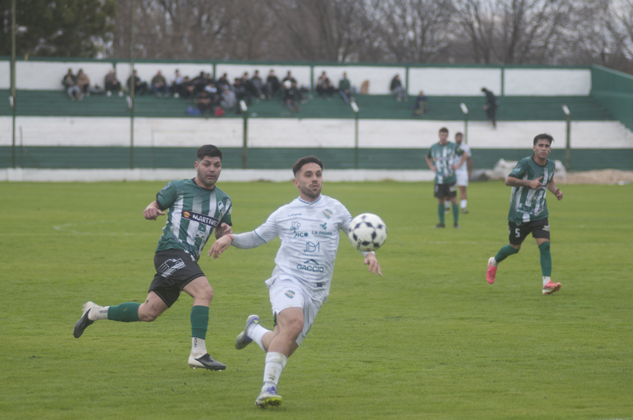 Costa Brava abrirá la fecha al mediodía y Ferro de Pico defenderá la cima en Castex.