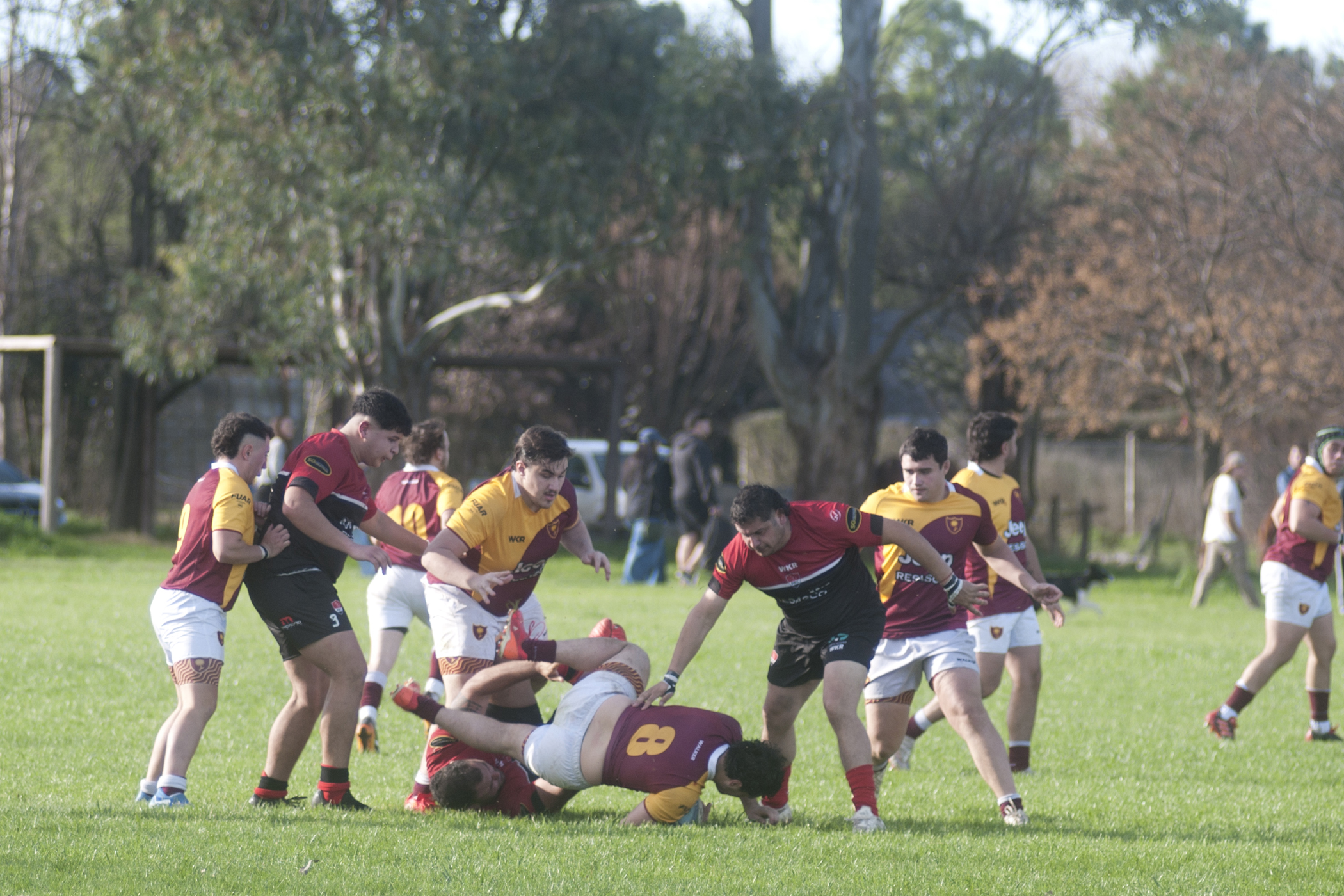 Santa Rosa venció a Pico RC para estirar su invicto.