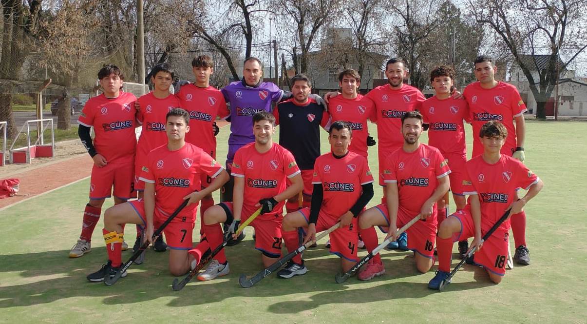 Independiente recibió a La Barranca en el inicio del Clausura Masculino.