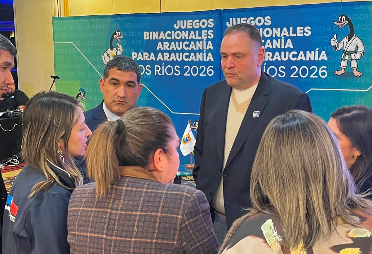 Almudévar estuvo presente en el lanzamiento de los Juegos de la Araucanía.