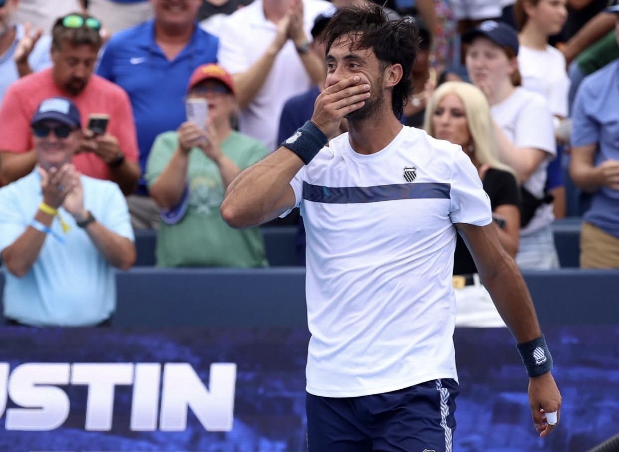 Tirante ganó y se metió en cuartos de final.